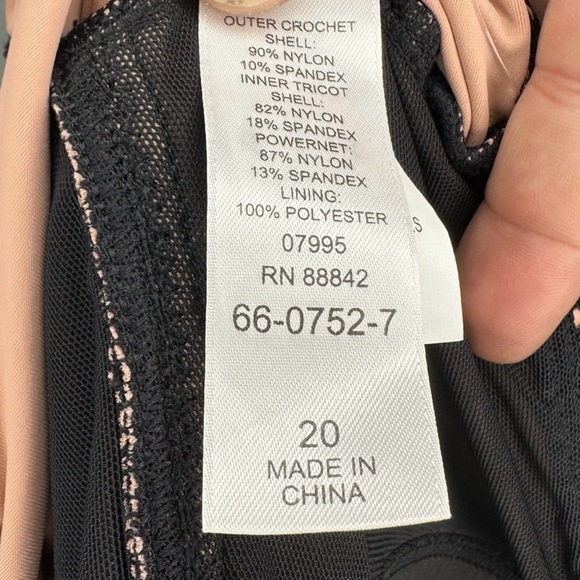 Swimsuits For All Black and White Patterned One-Piece - Picture 6 of 6